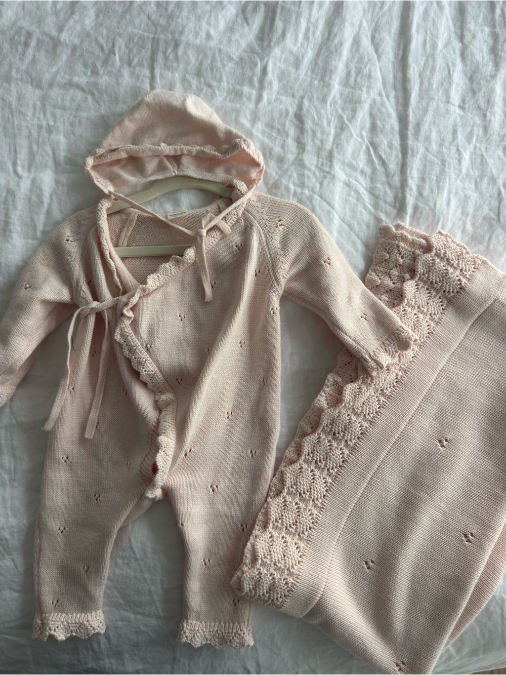 Baby Knit Hooded Romper & Blanket Set - Pale Pink